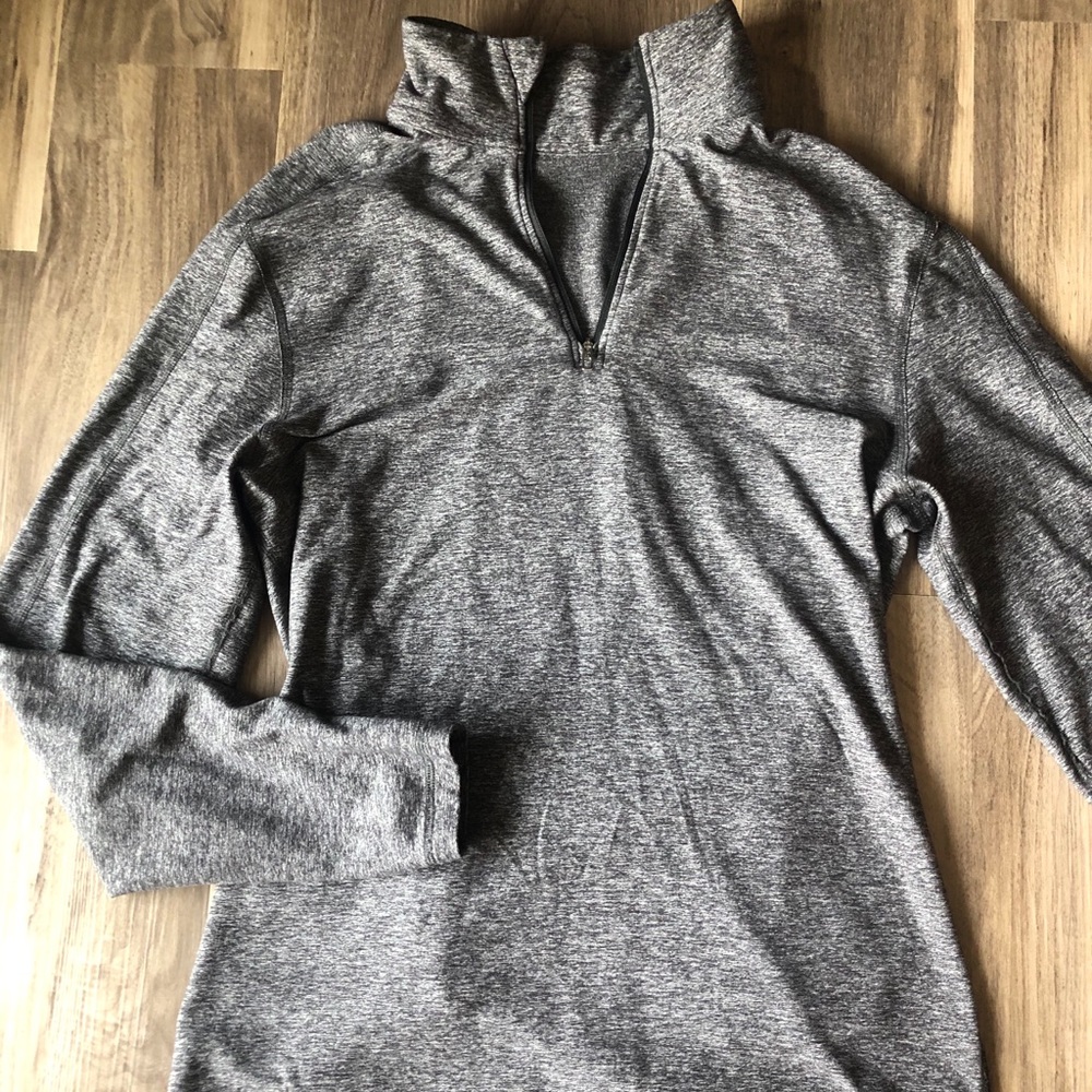 Men’s Lululemon Gray Quarterzip LIKE NEW